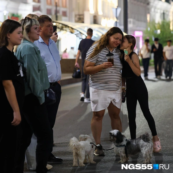 Лучше гулять не одному, а в компании | Источник: Евгений Софийчук / NGS55.RU