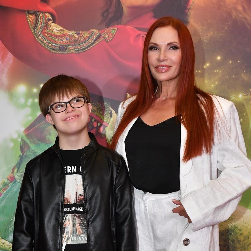 Бледанс об особенном сыне: «Раз в месяц приезжает скорая брать у него кровь, потому что есть возможность осложнений»