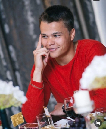 2016 год | Источник: STEFAN.MOOD / Instagram (деятельность экстремистской организации запрещена на территории РФ)