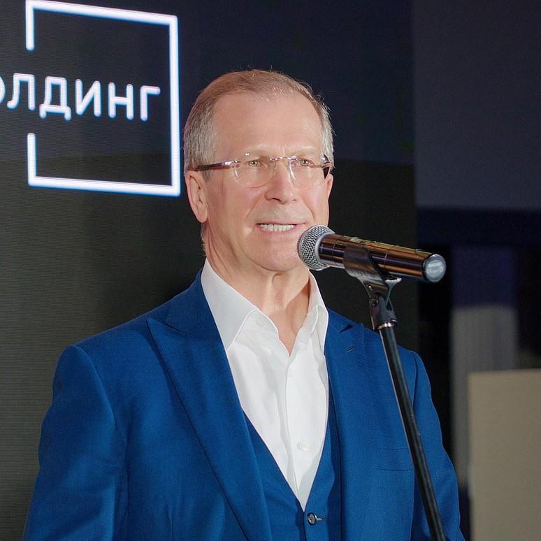 <p>Виктор Шкулёв</p>