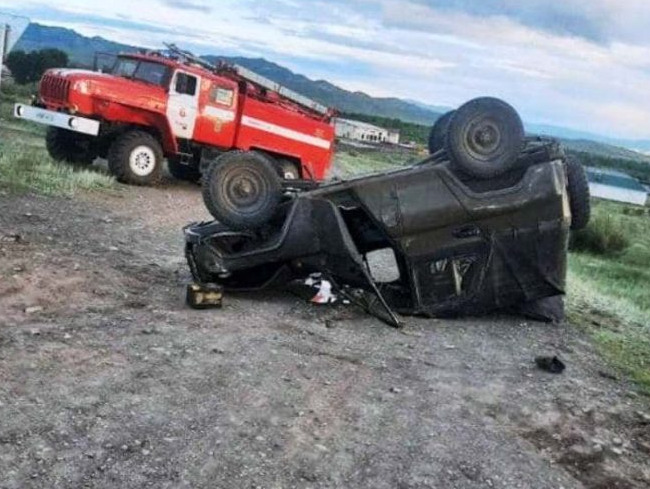 В Туве семеро подростков угнали машину и попали в смертельное ДТП