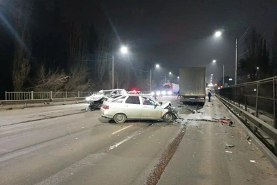 Массовое ДТП в Воронеже: погиб один человек, ранены четверо