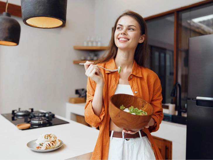 ЗОЖ-правила, которым пора перестать следовать (и почему) | marieclaire.ru