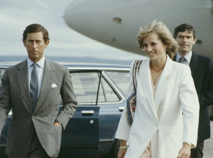 Супруги возвращаются из свадебного круиза по Средиземному морю, сентябрь 1981