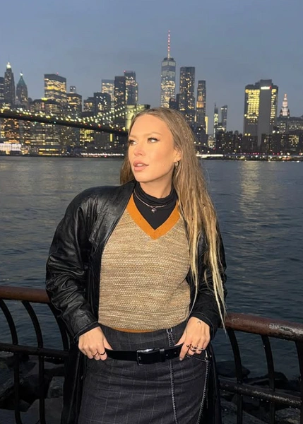 Рита Дакота | www.starhit.ru