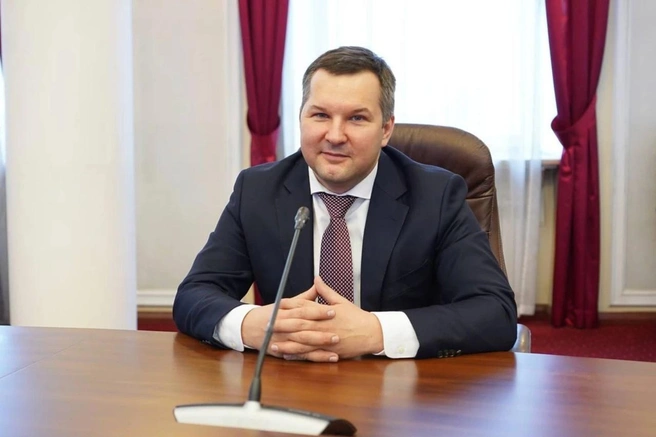 Экс-главу Минздрава Иркутской области Якова Сандакова подозревают в отмывании денег | Источник: Telegram-канал Якова Сандакова