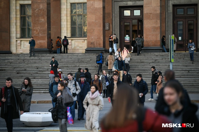 Поступить в топовые столичные вузы без экзаменов реально — достаточно быть призером школьных олимпиад | Источник: Артем Устюжанин / MSK1.RU