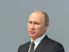 Владимир Путин на пасхальной службе в храме Христа Спасителя. Онлайн-трансляция