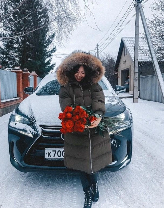 Автомобиль дочери Айдара Галимова | Источник: @guzelgalimova / Instagram.com (деятельность организации запрещена на территории РФ)
