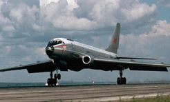 История Ту-104 — самолета, изменившего небо и аэропорты