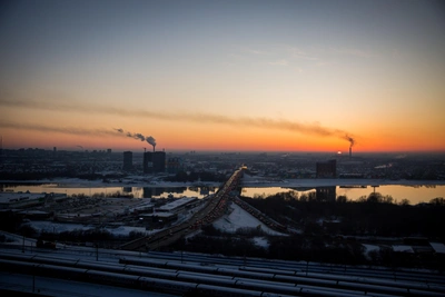 Novosibirsk's TSUM closes, top stories for January 31