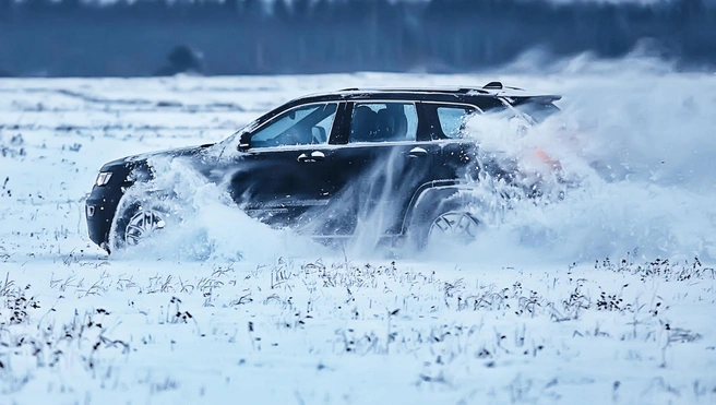 Первые строчки рейтинга заняли две премьеры 2023 года — Chery Tiggo 7 Pro Max и Geely Monjaro | Источник: ООО «Газпромбанк Автолизинг»
