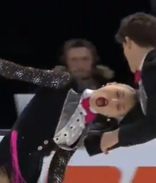 Фигуристка во время выступления на чемпионате Канады запуталась в пиджаке партнера (видео)