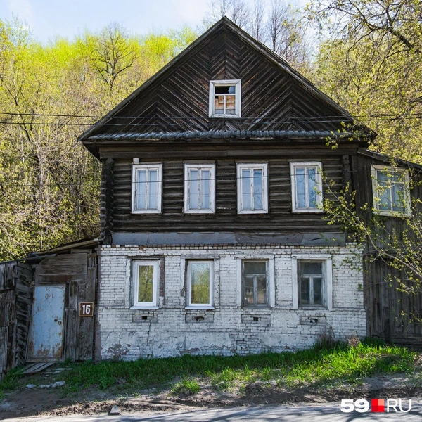 Все домики были построены еще до революции | Источник: Тимофей Калмаков / 59.RU