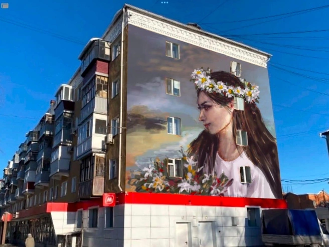 Инсайдер из сферы искусства в Кургане поделился с 45.RU эскизом работы, которая должна появиться на фасаде дома по Гоголя. Это Панночка из повести «Вий» Гоголя | Источник: читатель 45.RU