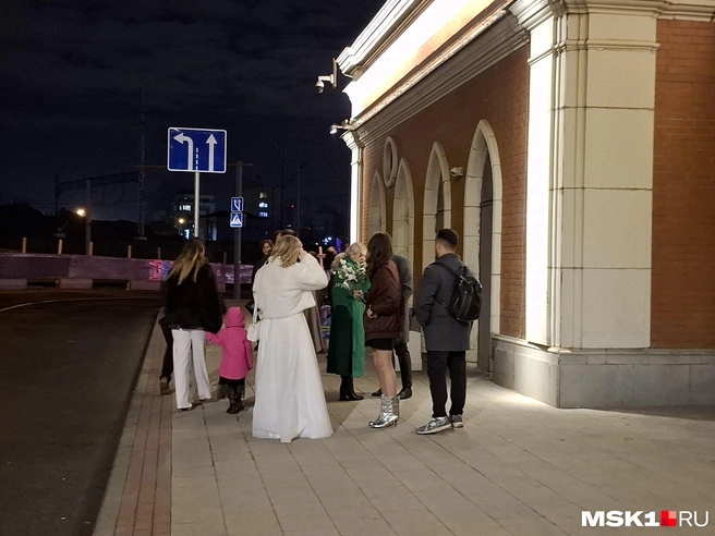 Эвакуация в «Царицыно» прервала банкет по случаю годовщины свадьбы Леонида и Ольги | Источник: корреспондент MSK1.RU
