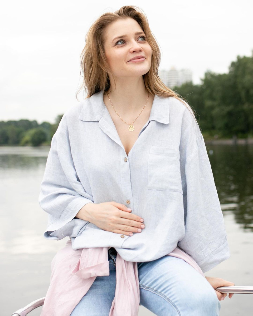 Алина Ланина Кормит Грудью – Ветер В Лицо 2014 Алина Ланина Кормит Грудью – Ветер В Лицо 2014