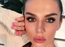 Анна Седокова повеселилась с бывшим мужем