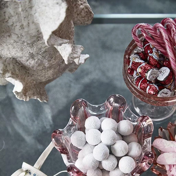 Вазы из муранского стекла, винтаж. Тканевые конусы, Vintage 415. Скульптурная ваза, Claybybond. | Источник: Лене Самсе