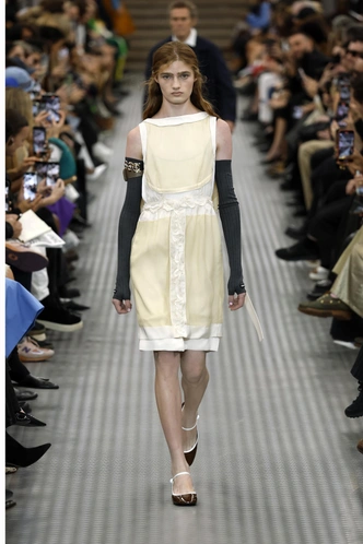 Miu Miu ss25 | Источник: Legion Media