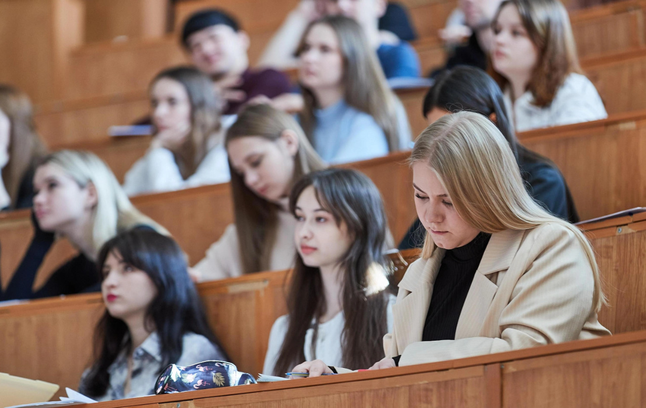 «В договоре всё красиво прописано»: хорошие и плохие отзывы студентов о состоянии общежитий вузов Уфы