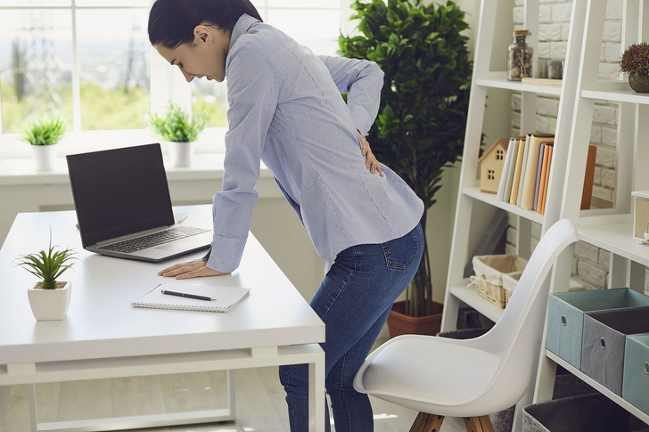7 недорогих приспособлений для здоровой спины, которые помогают справляться с болью