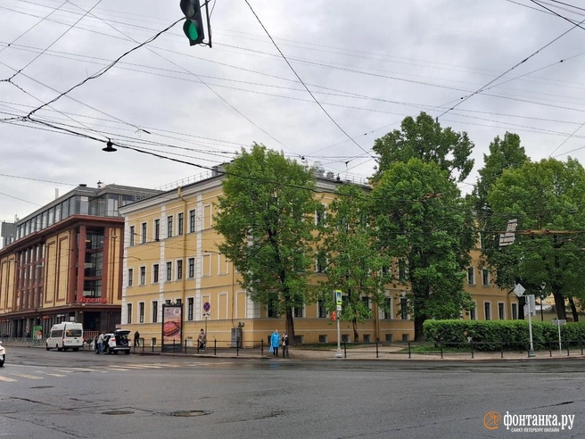 Дом на Звенигородской, 1 | Источник: Анна Мотовилова / FONTANKA.RU