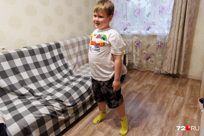 Витя мечтает, чтобы взрослые смогли изобрести лекарство от его болезни | Источник: Ирина Шарова / 72.RU