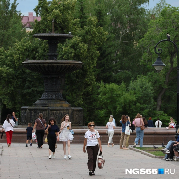 Как и другие жители города | Источник: Евгений Софийчук / NGS55.RU
