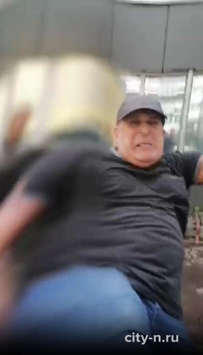 В отношении мужчины был составлен административный протокол по ст. 20.1 КоАП РФ «Мелкое хулиганство» | Источник: www.city-n.ru