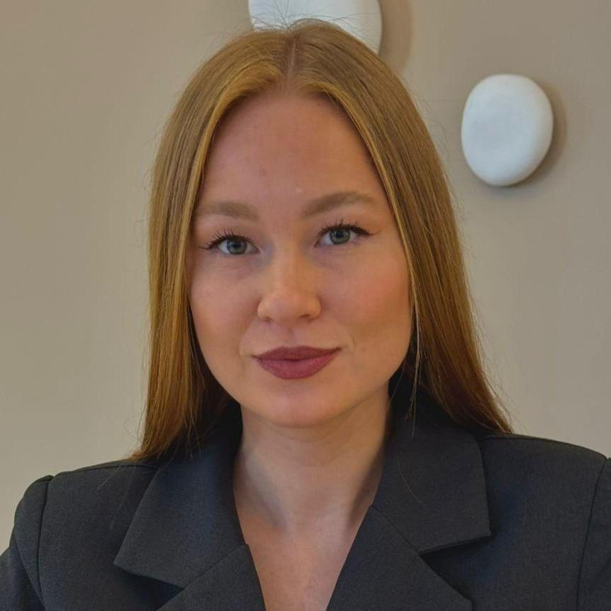 <p>Анастасия Еремеева</p>