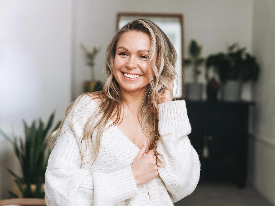 Гороскоп для Весов на сентябрь 2023 | marieclaire.ru