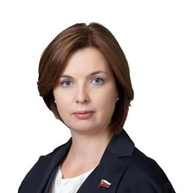 <p>Ольга Хитрова </p>