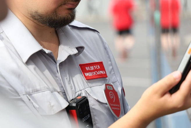 Контролеры уполномочены требовать документы, которые подтверждают личность, и выписывать штрафы безбилетникам | Источник: пресс-служба ГКУ «Организатор перевозок»