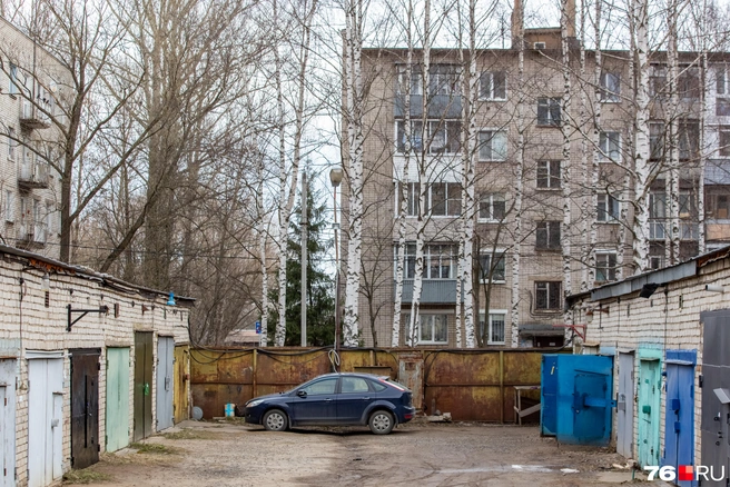 В районе довольно мало ярких красок | Источник: Кирилл Поверинов / 76.RU