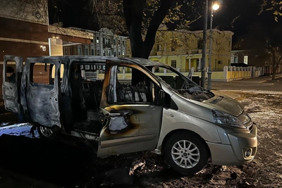 Оренбуржец сжег минивэн и не получил денег