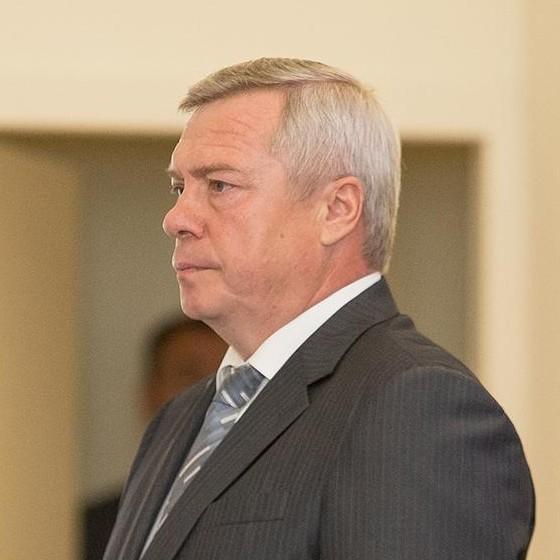 <p>Василий Голубев</p>
