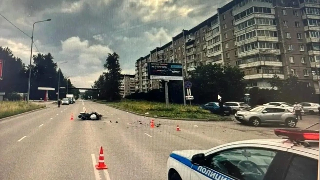С места аварии байкера увезли в больницу, но травмы оказались слишком тяжелыми | Источник: Госавтоинспекция по Свердловской области