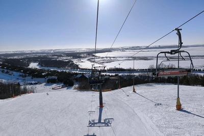 Новый год на горнолыжных курортах: цены в карточках