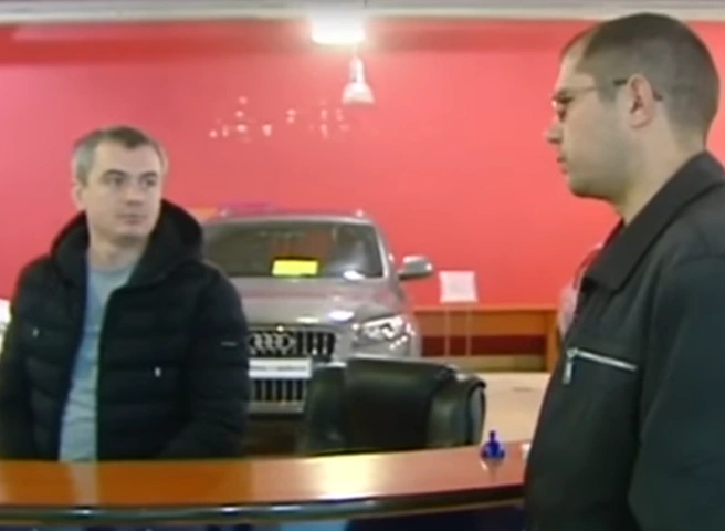 В столичном автосалоне рязанца обманули на крупную сумму (видео) | ya62.ru