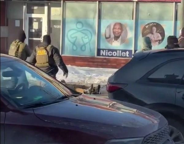 В Миннеаполисе сотрудник миграционной службы застрелил человека. Разгораются протесты