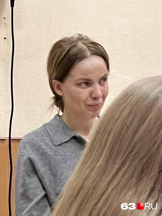 Стародубцева заплакала, когда говорила о том, как ей тяжело  | Источник: Александра Шувалова / 63.RU