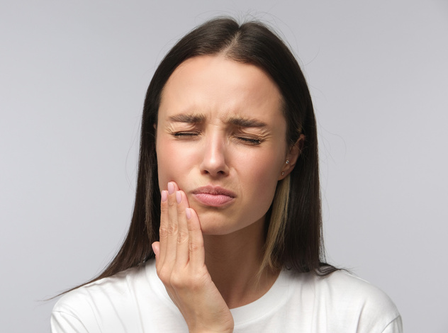 «Насколько опасно терпеть зубную боль?»