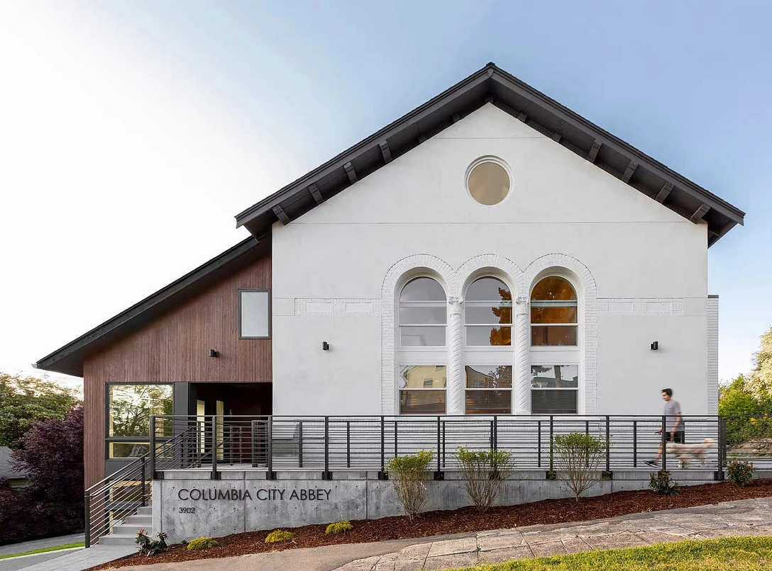 Светлые апартаменты в бывшей церкви | Источник: Рафаэль Сольди