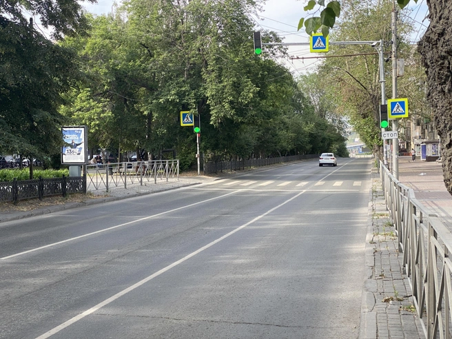 Улица Восход в 9:38 — похожа на перекрытую для спецтранспорта | Источник: Стас Соколов / NGS.RU