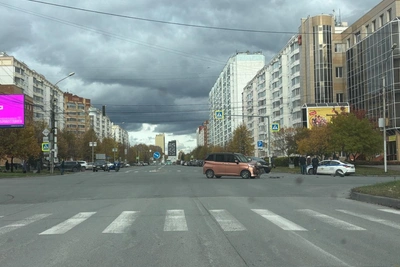 На Родниках столкнулись две иномарки