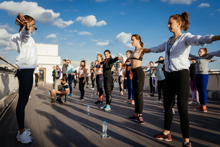SM Stretching открывает бесплатные летние тренировки в московском Парке Горького