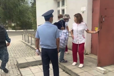 Больного туберкулезом принудительно доставили в диспансер Калмыкии