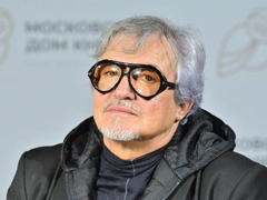 Дмитрий Дибров начал процесс по возврату фамилии и подал заявку на товарный знак: Полина может потерять бизнес