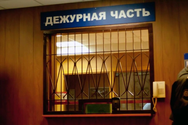 Две женщины пытались посадить 10-летнюю девочку в свой автомобиль якобы из-за конфликта с дочерью | ngs24.ru